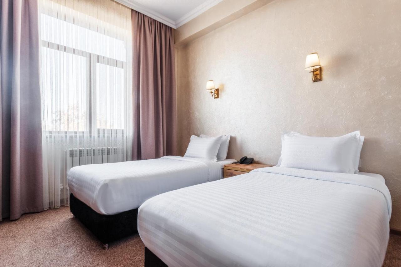 Western Suites Hotel Taszkent Zewnętrze zdjęcie