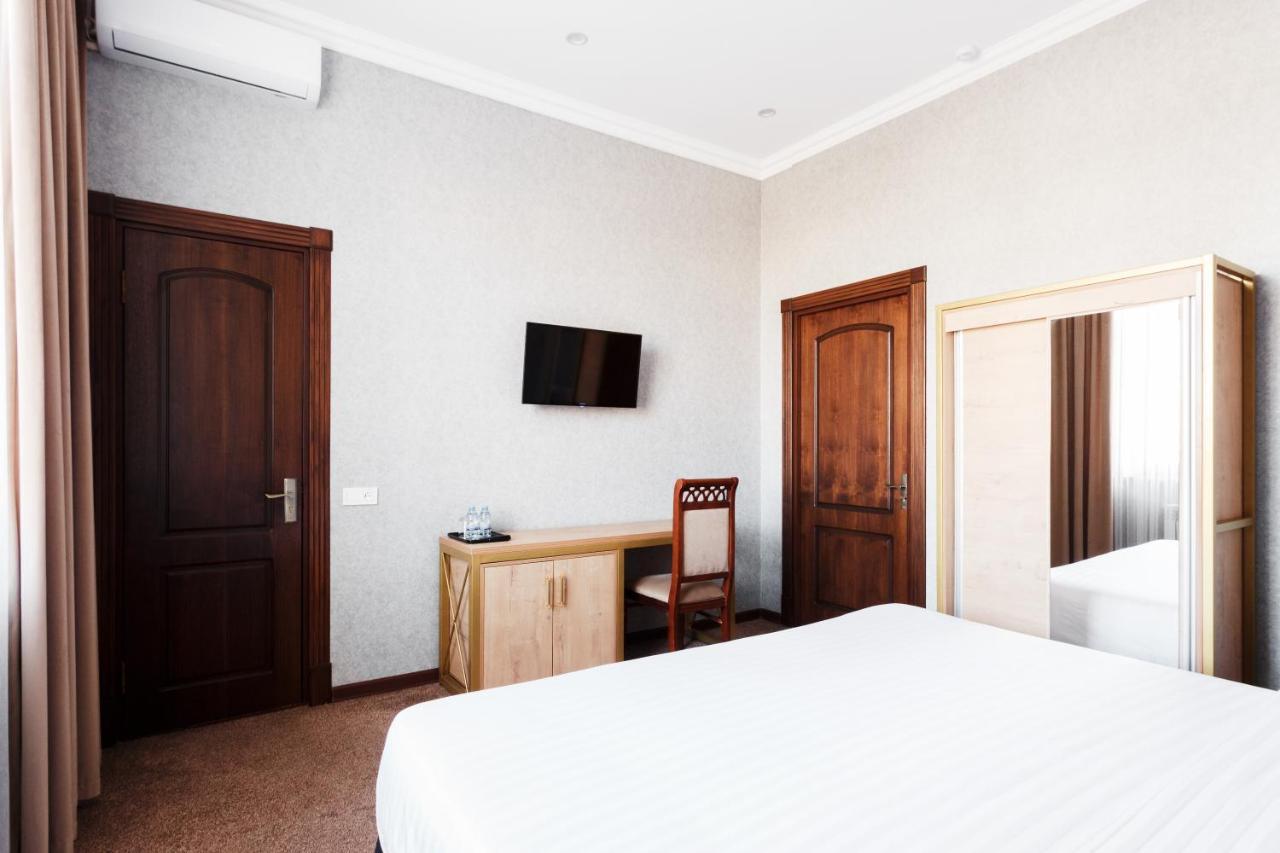 Western Suites Hotel Taszkent Zewnętrze zdjęcie