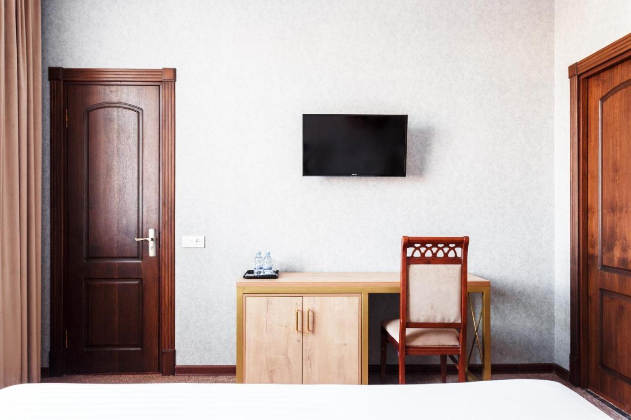 Western Suites Hotel Taszkent Zewnętrze zdjęcie